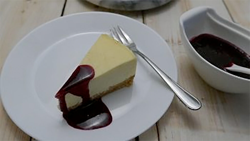 NY Cheesecake mit Heidelbeersauce Rezepte-SilkesWelt.de