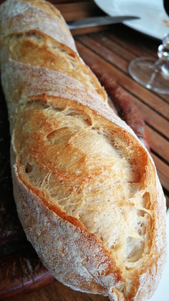 Einfaches 52-Stunden-Baguette-Rezept mit einem intensiveren Geschmack.