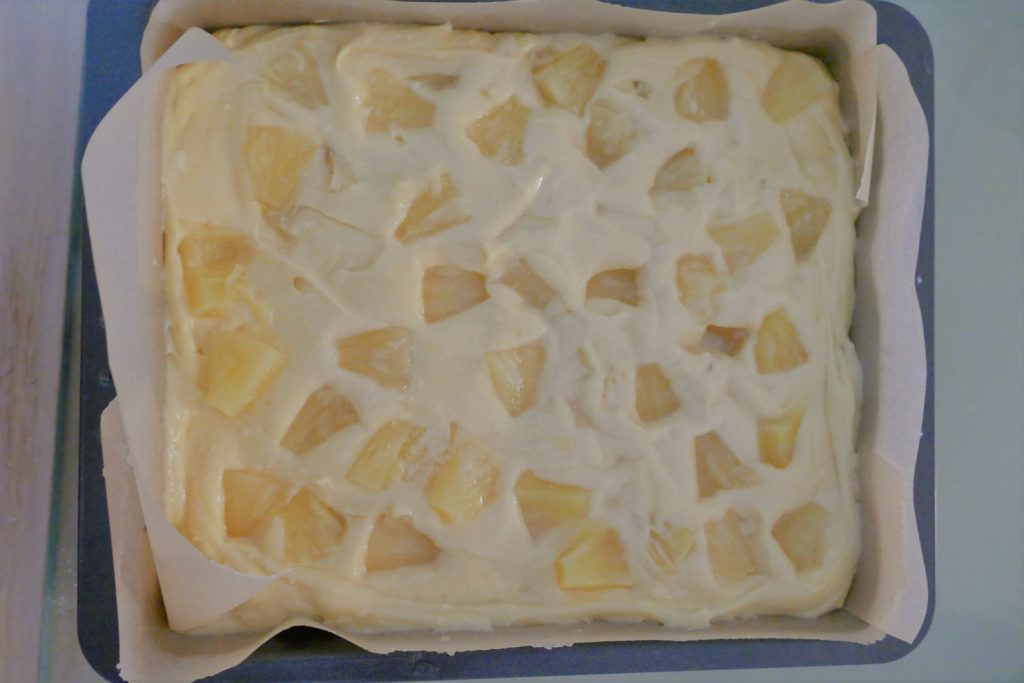 Rührkuchen mit Ananas