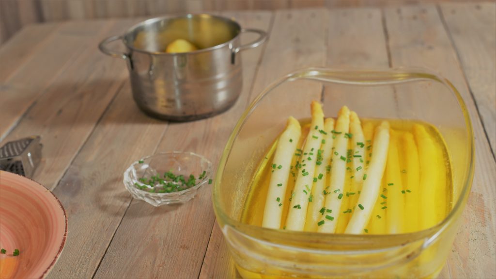 Spargel in Butter