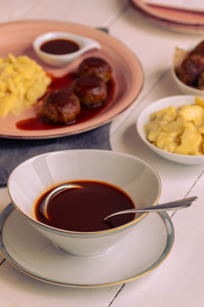 Vegane Bratensauce die Beste, die ich kenne Vegane Bratensauce die Beste, die ich kenne