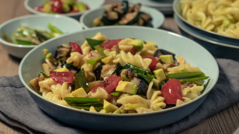 Sommerlicher Nudelsalat