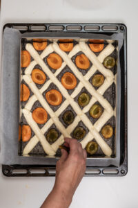 Saftiger Steppdeckenkuchen mit Mohn und Zwetschgen Rezepte-SilkesWelt.de