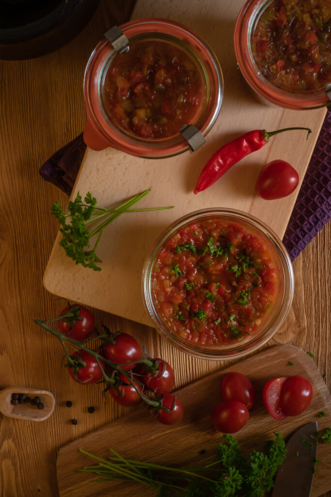 Tomaten Chili Dip