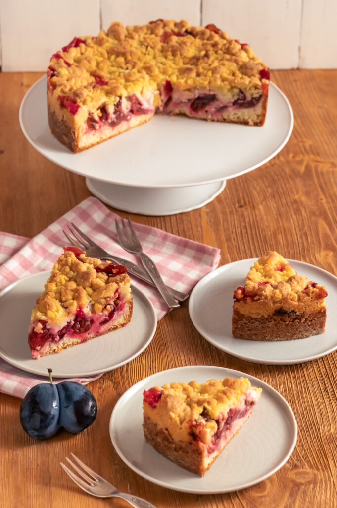 Fruchtige Birnentaler im Quark-Öl-Teig Rezepte-SilkesWelt.de Fruchtige Birnentaler im Quark-Öl-Teig Rezepte-SilkesWelt.de