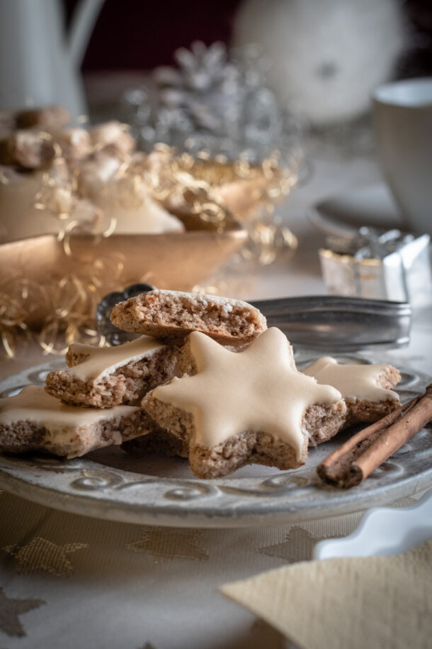 Omas Zimtsterne ohne Alkohol