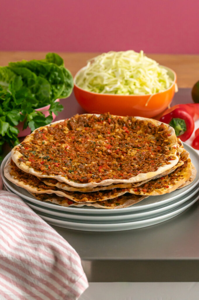 Hotdog Pizza – die perfekte Kombination aus Pizza und Hotdog Rezepte-SilkesWelt.de Hotdog Pizza – die perfekte Kombination aus Pizza und Hotdog Rezepte-SilkesWelt.de