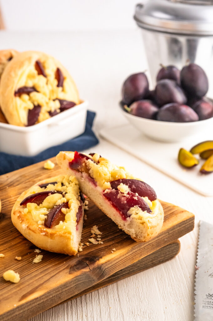 Kleine Pflaumen-Streuseltaler selbst backen Rezepte-SilkesWelt.de Kleine Pflaumen-Streuseltaler mit Pudding selbst backen Entdecke jetzt mein Rezept