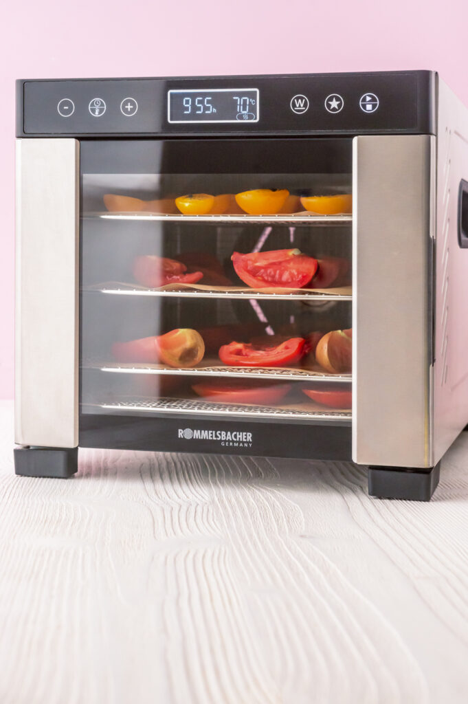 Getrocknete Tomaten - komplettes Rezept Rezepte-SilkesWelt.de Getrocknete Tomaten - komplettes Rezept für den Dörrautomat DA-650