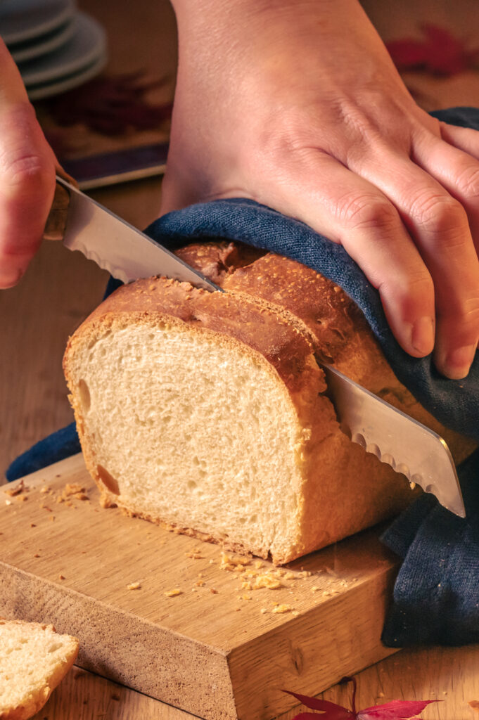 Einfaches Toastbrot selbst backen Rezepte-SilkesWelt.de