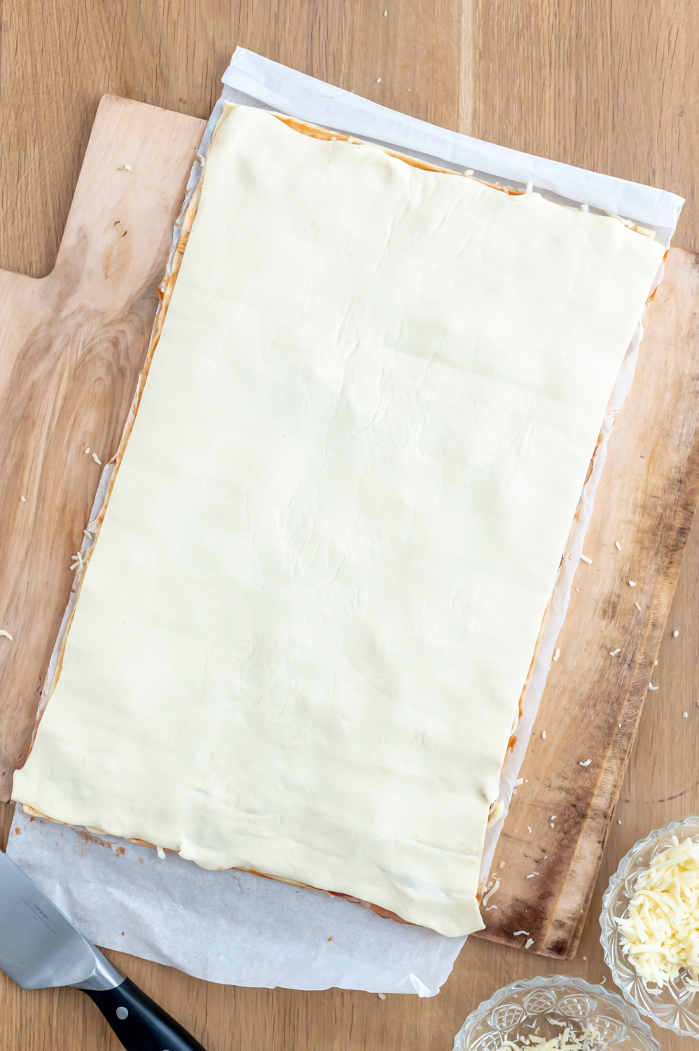 Blätterteigstangen mit Käse und Schinken Rezepte-SilkesWelt.de