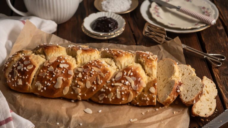 warm herzlich anders Rezepte-SilkesWelt.de Rezept für Vanille-Hefezopf