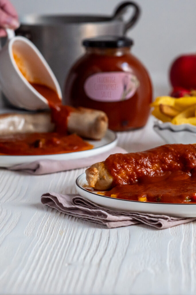 Fruchtige Currywurstsauce Rezepte-SilkesWelt.de Fruchtige Currywurstsauce Rezepte-SilkesWelt.de