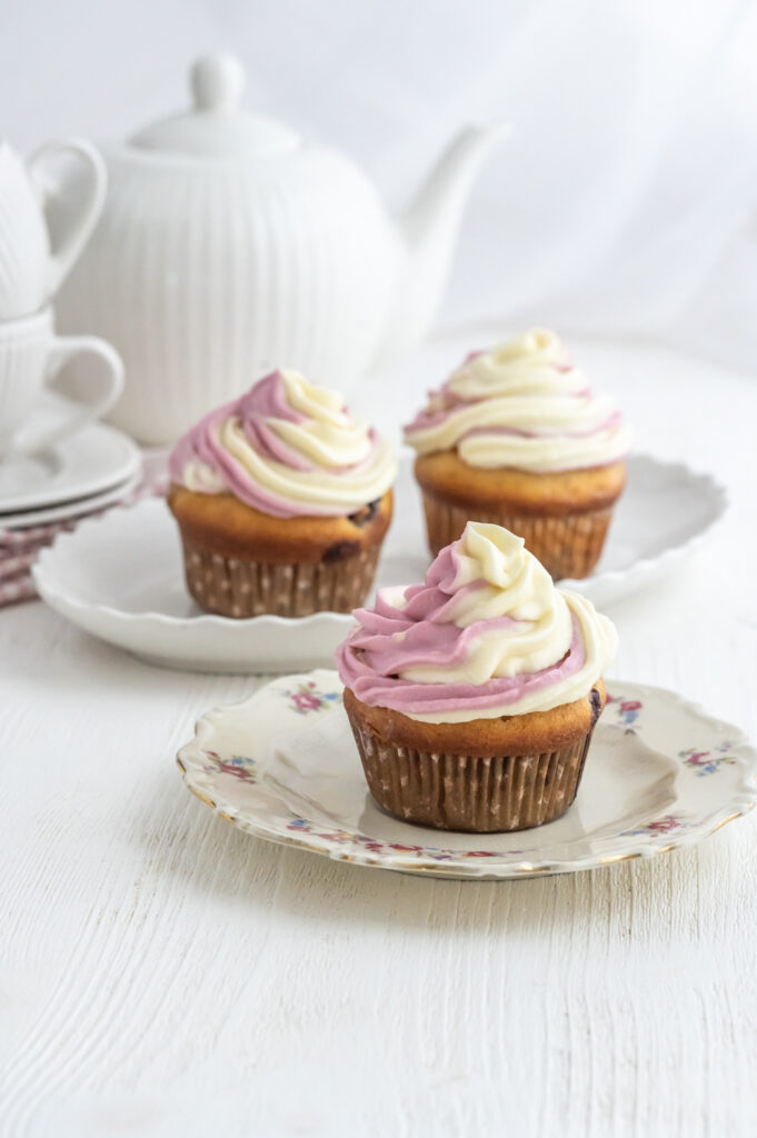 Frischkäse Frosting in zwei Farben selber machen