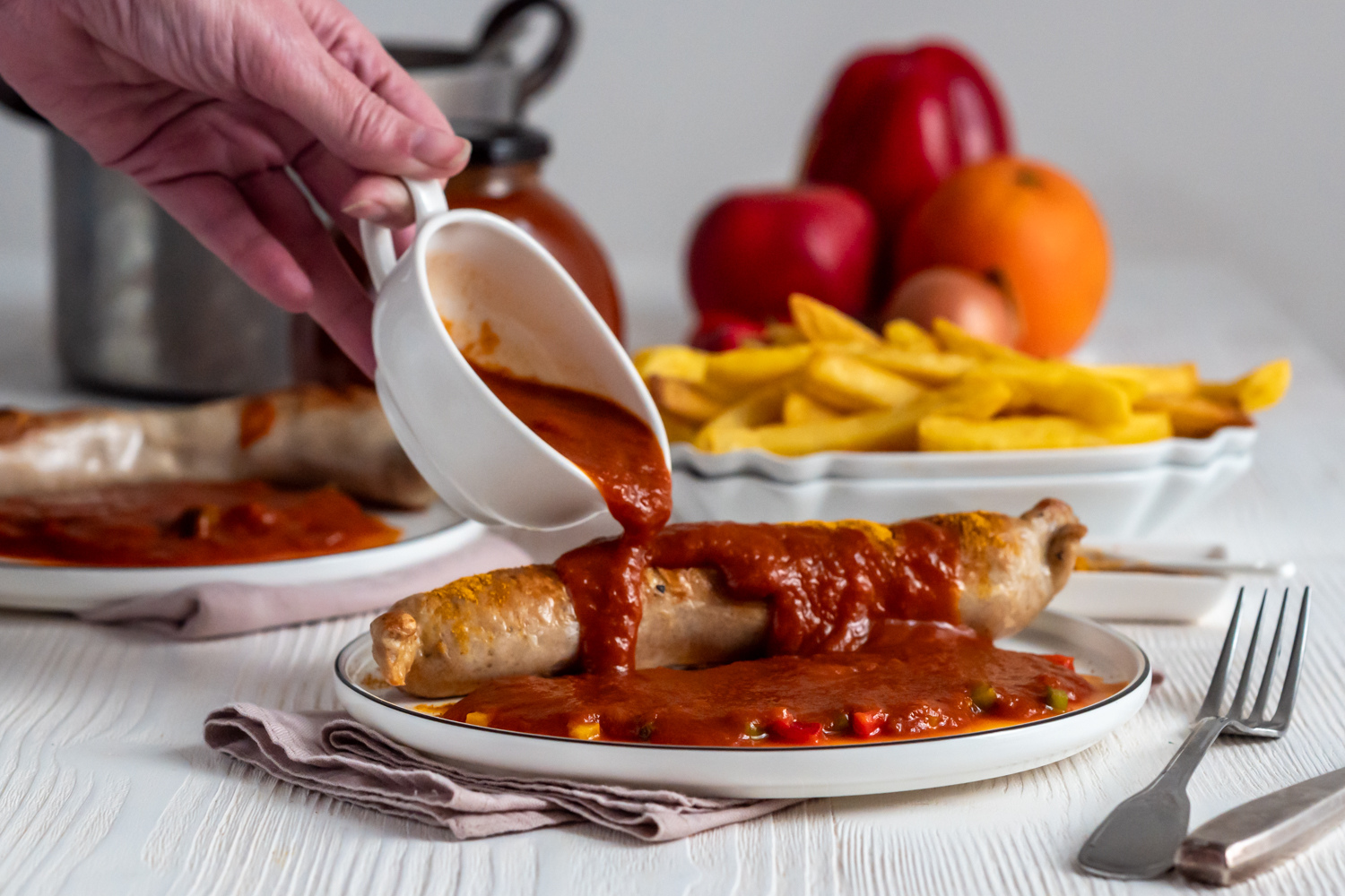 Fruchtige Currywurstsauce ohne Cola zubereiten. Entdecke mein Rezept.