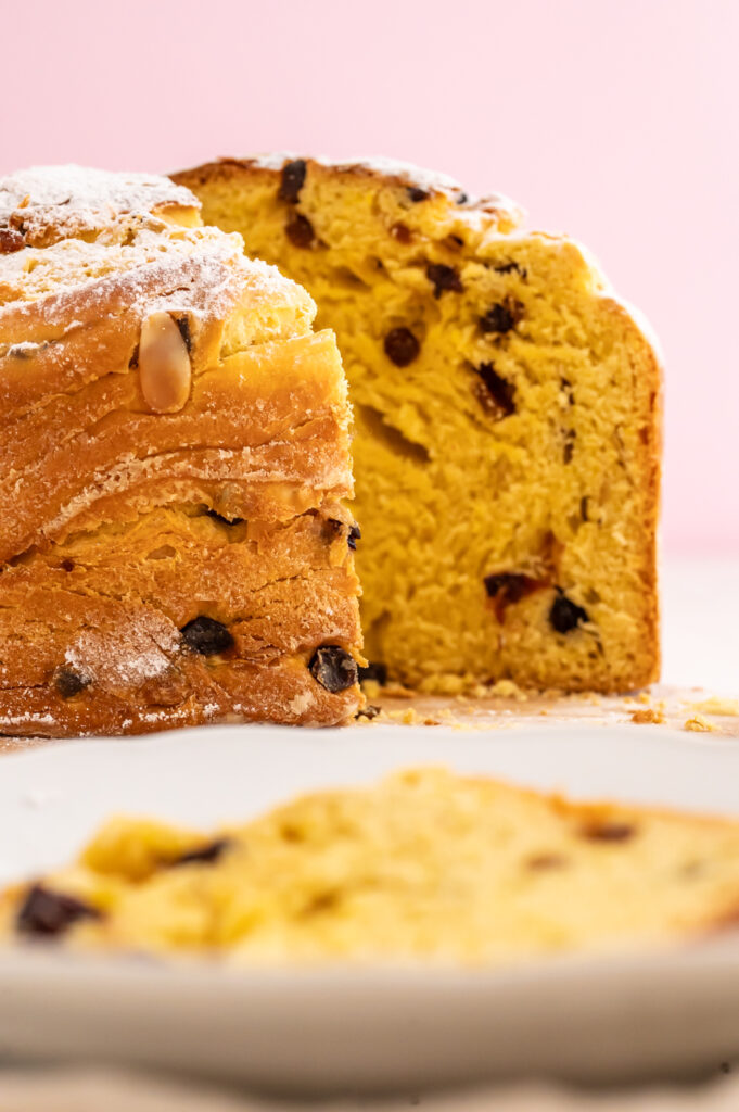 Hefebrot mit Rosinen und Trockenfrüchte