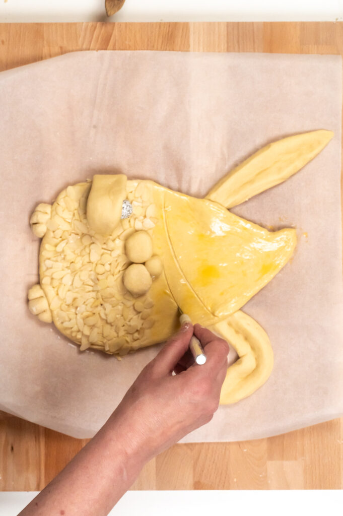 Osterhasen aus Hefeteig backen Rezepte-SilkesWelt.de