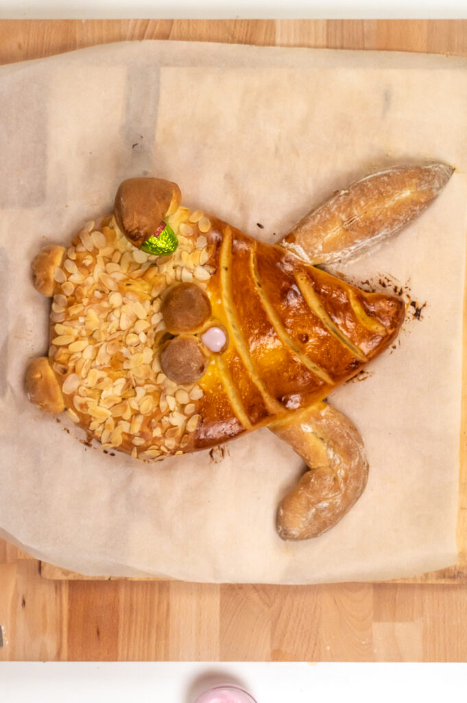 Osterhasen aus Hefeteig backen Rezepte-SilkesWelt.de