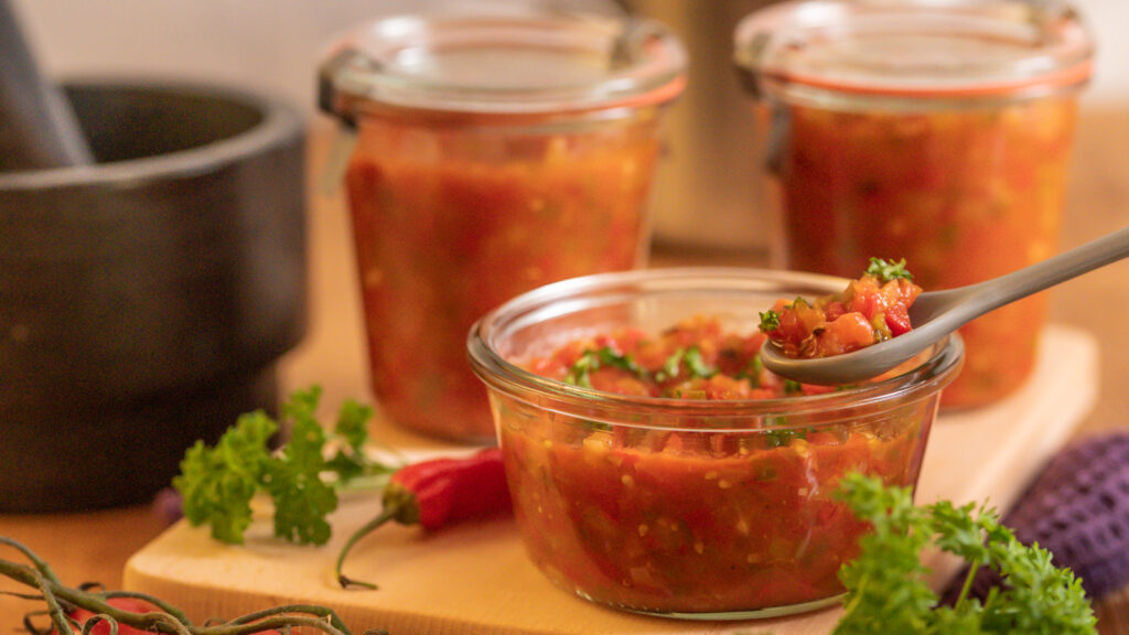 Mein Rezept für die Tomaten-Paprika Salsa