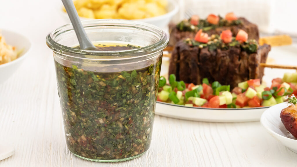 Rezept für Chimichurri, argentinische Würzsoße