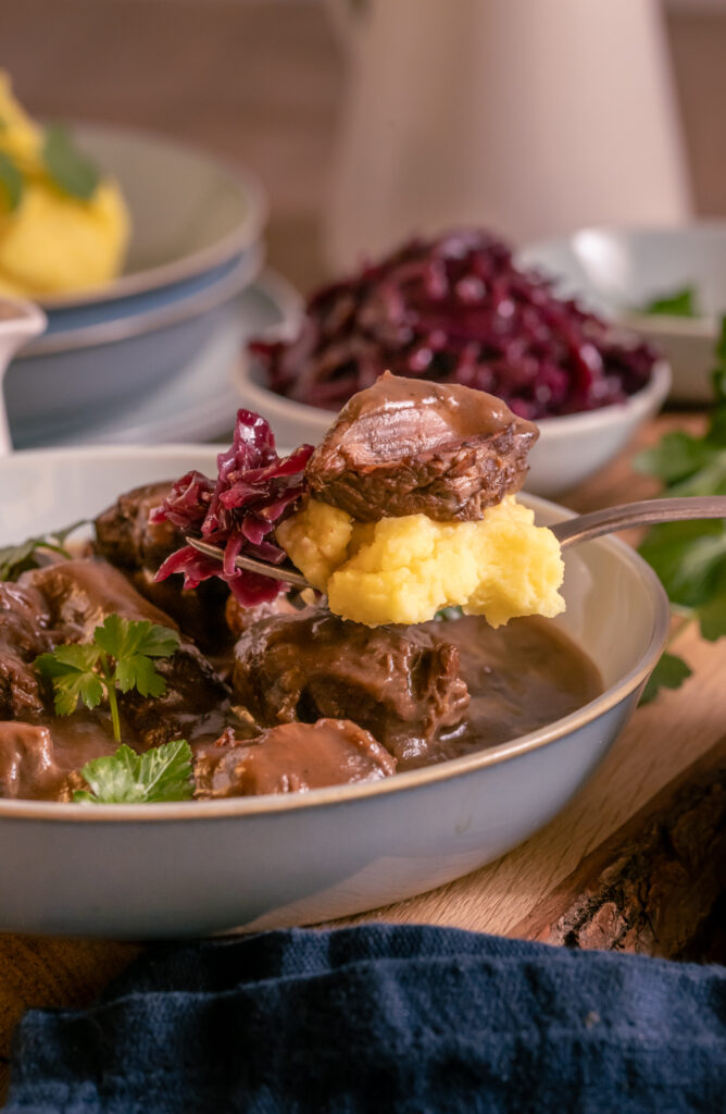 Saftgulasch wie bei Oma Rezepte-SilkesWelt.de