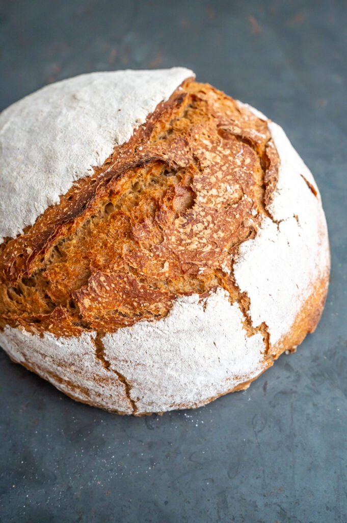 Mein Sauerteig-Altbrot aus altem Brot Rezepte-SilkesWelt.de Aus altem Brot oder Brotresten backe ich mein Sauerteig-Altbrot.