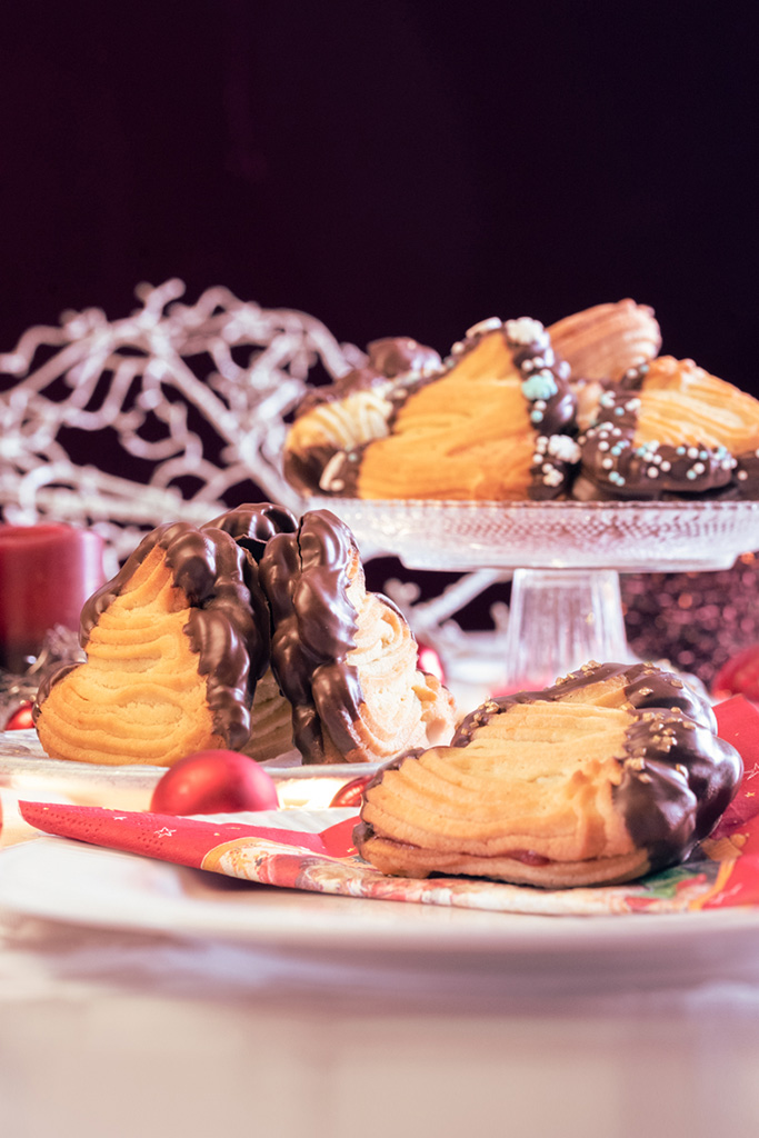 Flammende_Herzen_Pin-25 Flammende Herzen aus feinem Sandgebäck selbst machen. Schau Dir meiN Rezept an.