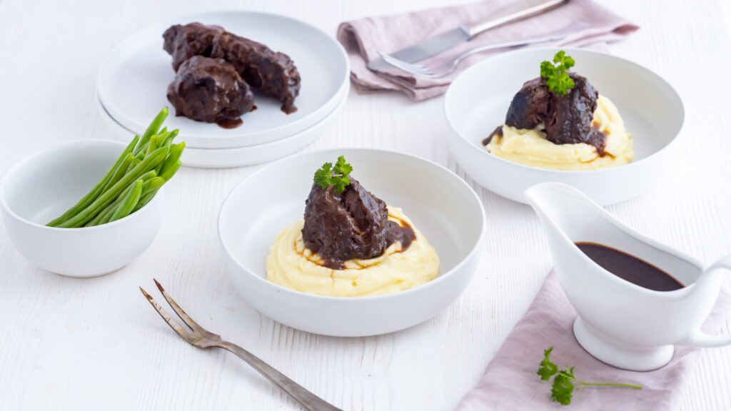 Geschmorte Ochsenbäckchen im Backofen Rezepte-SilkesWelt.de