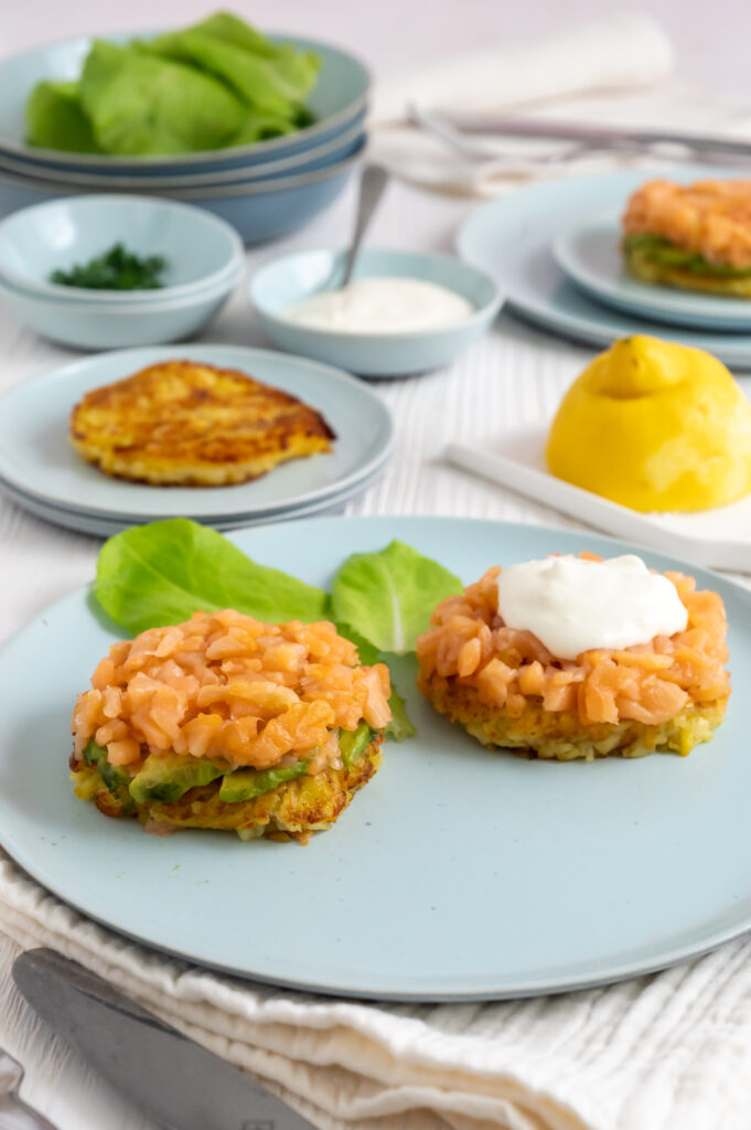 Einfache Rösti mit Lachs selbst machen Rezepte-SilkesWelt.de Entdecke mein einfaches Rezept für Rösti mit Lachs.