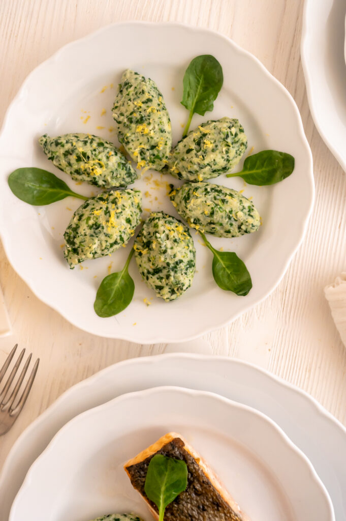 Einfaches Rezept für Spinat-Ricotta-Nocken Rezepte-SilkesWelt.de Mein einfaches Rezept für Spinat-Ricotta-Nocken. Entdecke mein Rezept auf Rezepte-SilkesWelt.de