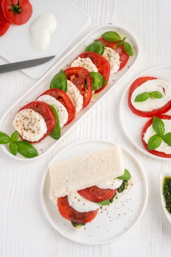 Klassisches Caprese Rezept mit Caprese Tramezzini Sandwich.